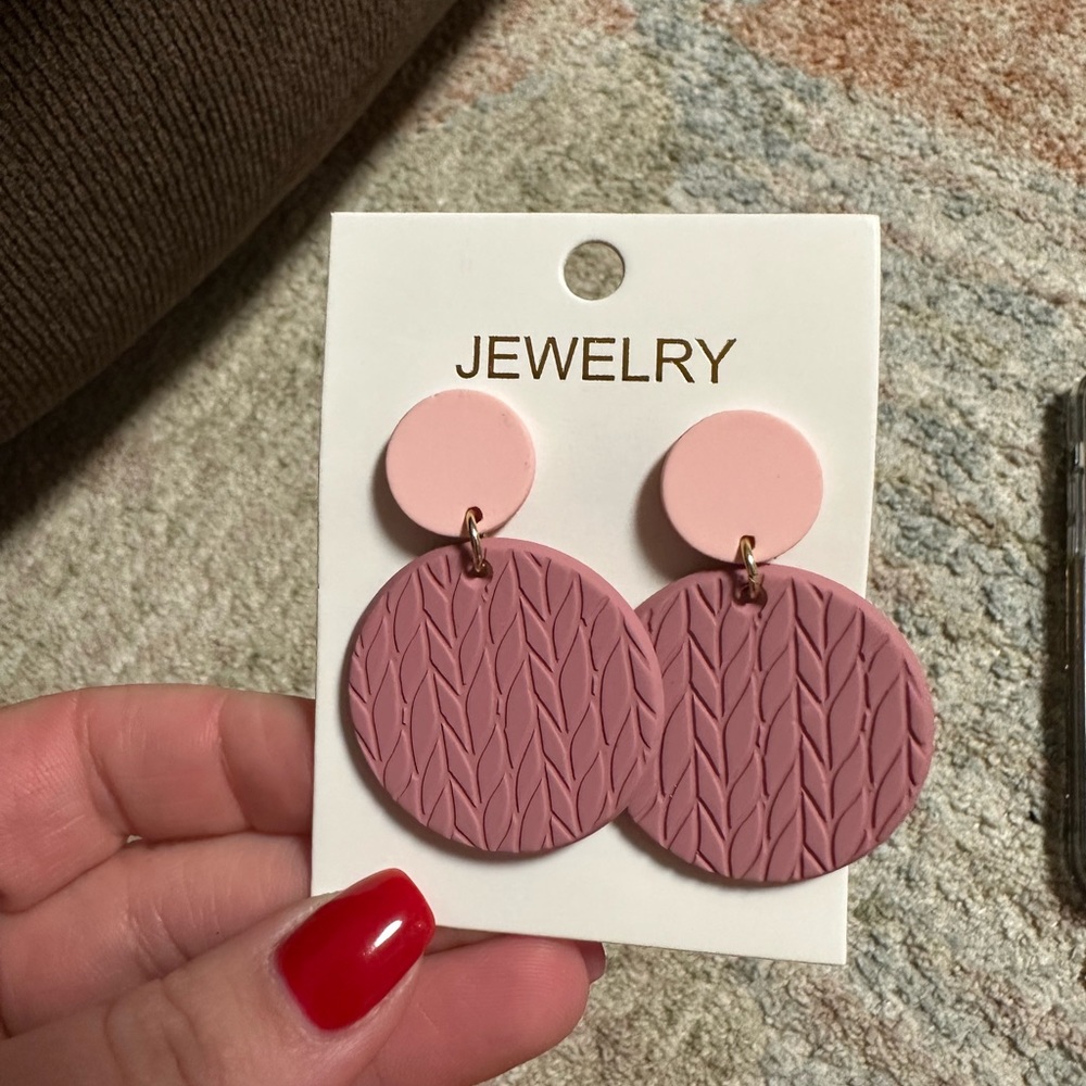 NEW drop earrings